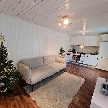 Cozy Apartment In The City Center Of Strömstad Exterior foto