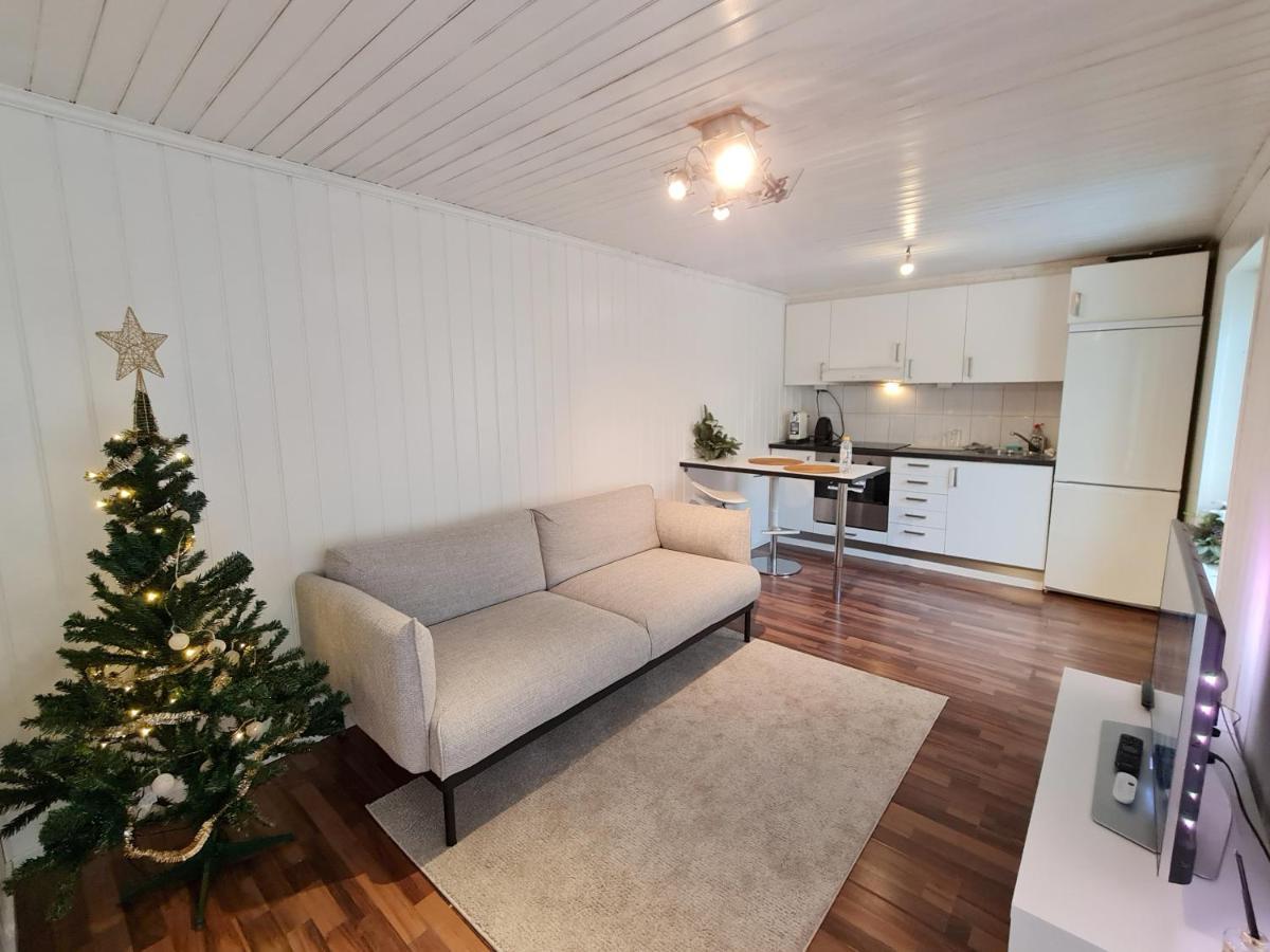 Cozy Apartment In The City Center Of Strömstad Exterior foto